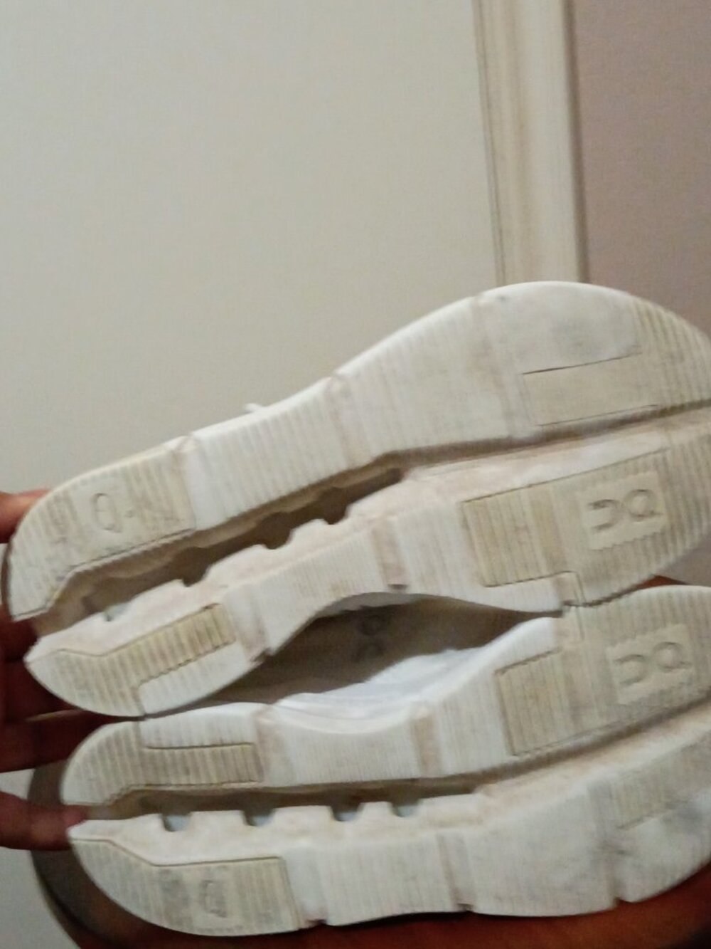 On Cloudnova Womens Road Athletic Running Shoes Size 9 White Lace Up 26.98225 - Picture 3 of 13